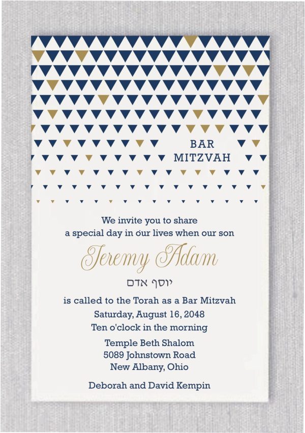 Dazzle your guests with an attention-grabbing geometric pattern showcasing the Star of David in opulent gold and navy. The design is skillfully interwoven with a scripted name for the Bar Mitzvah boy and a simple Hebrew name, creating an elegant and captivating visual composition.
