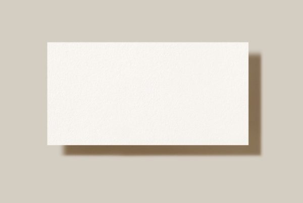 Our blank place cards are crafted from premium cotton paper in a beautiful, soft white—perfect for those who want an elegant look without the harshness of bright white. Because we use a significantly heavier cardstock, these cards are designed to actually stand up on your tables all night. Unlike lighter papers that fall flat or curl after 10 minutes, our cards maintain their "tent" shape throughout your entire event.